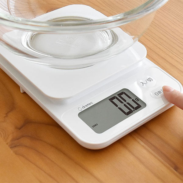 �ǥ����륹�����뎢�֥�󥸥��� 1kg/0.1g