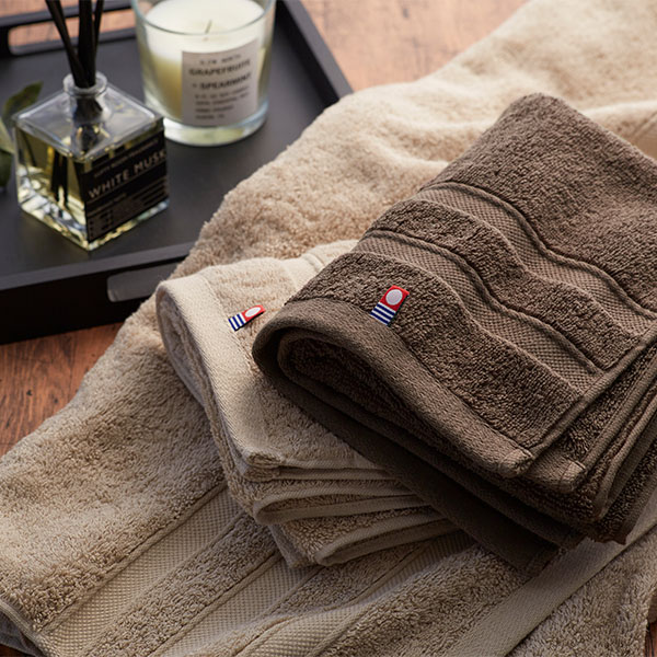 �����ƥʥ֥� THE HOTEL �ۥƥ���ͥХ������륻�å�