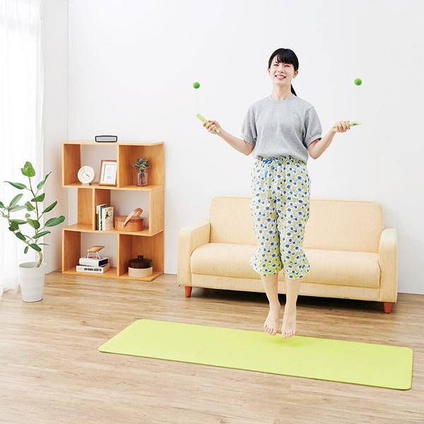 ���˥������񥫥��꡼���դ��ʤ�Ȥӥ����꡼������